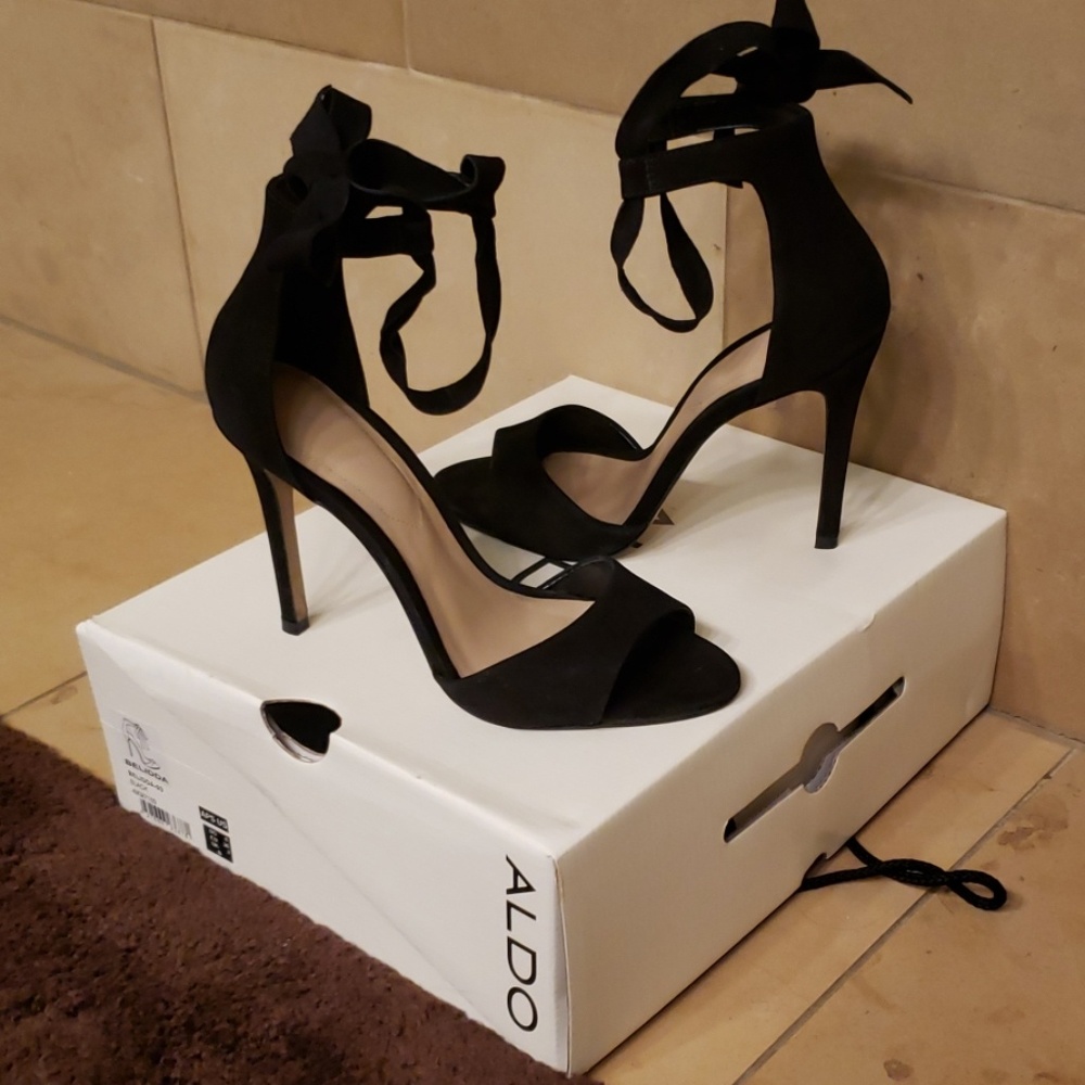 HOT!!! Aldo Black faux suede stilettos!